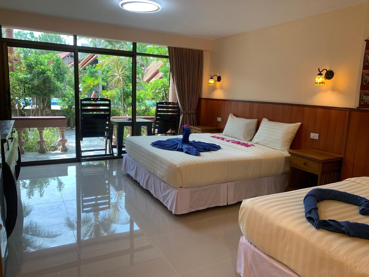 Laguna Beach Club Resort Koh Lanta Exterior photo